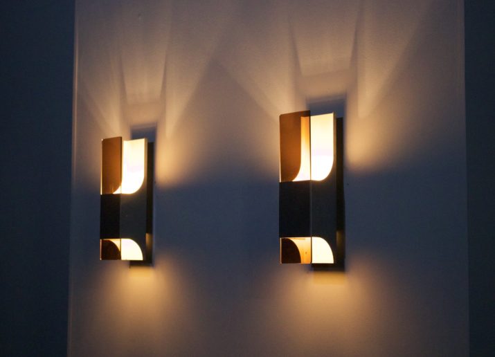 Pair of wall lights alu & lucite
