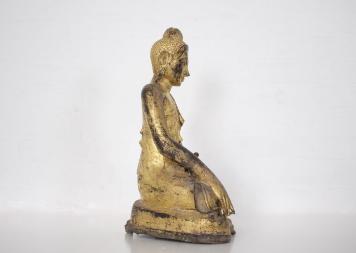 Shakyamuni Boeddha in brons.
