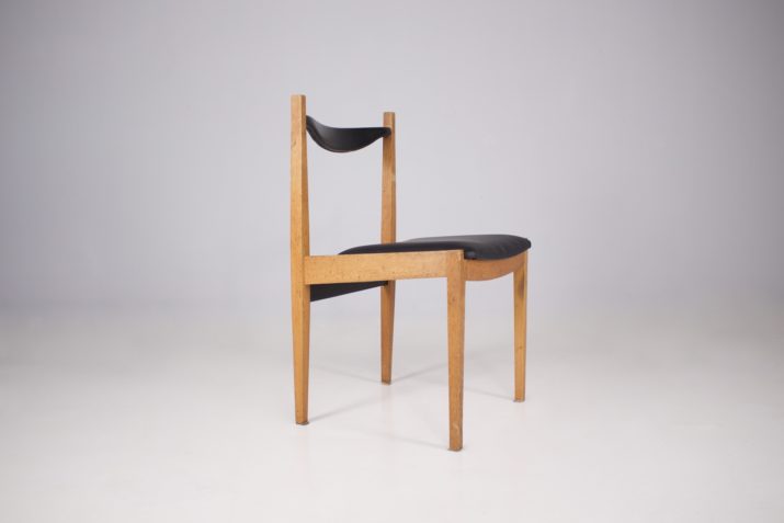 6 Belgian modernist chairs.