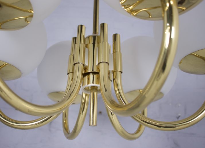 Brass chandeliers with 6 globes