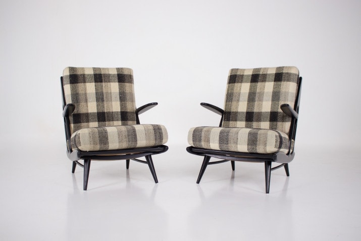 Paar zwart gelakte fauteuils 1950