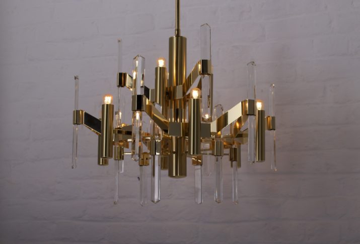 Gaetano Sciolari brass & crystal chandelier.
