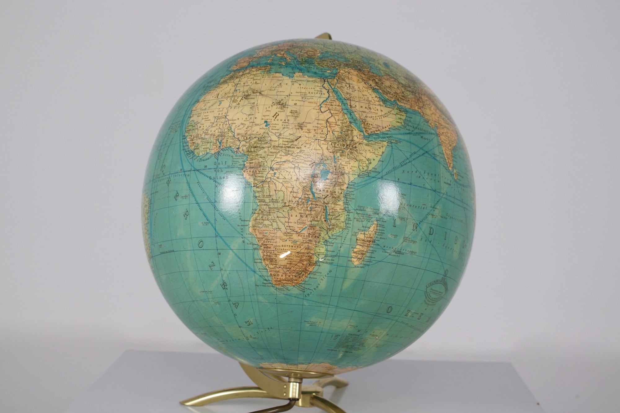 Mappemonde lumineuse en verre/ globe terrestre de la marque