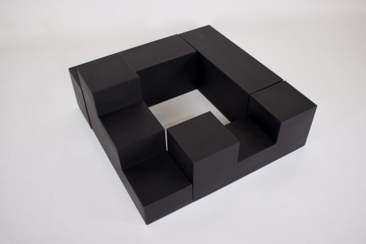 Mario Bellini: "Gli Scacchi" modular elements.