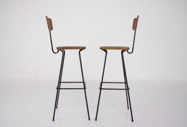 Pair of modernist stools in rattan Erwin Behr