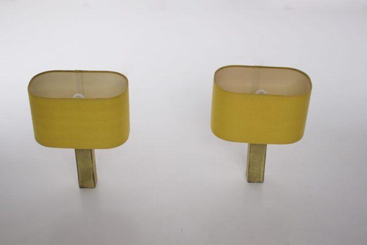 Minimalist ceramic table lamps.