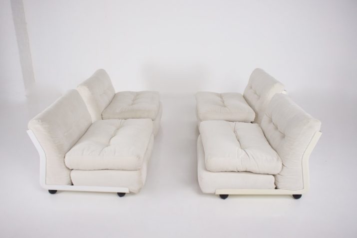 Mario Bellini: Amanta modular sofa