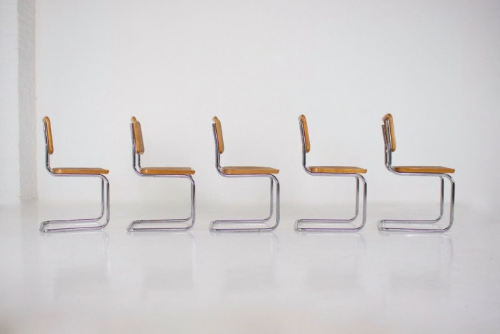 5 chaises de style Breuer "Cesca"