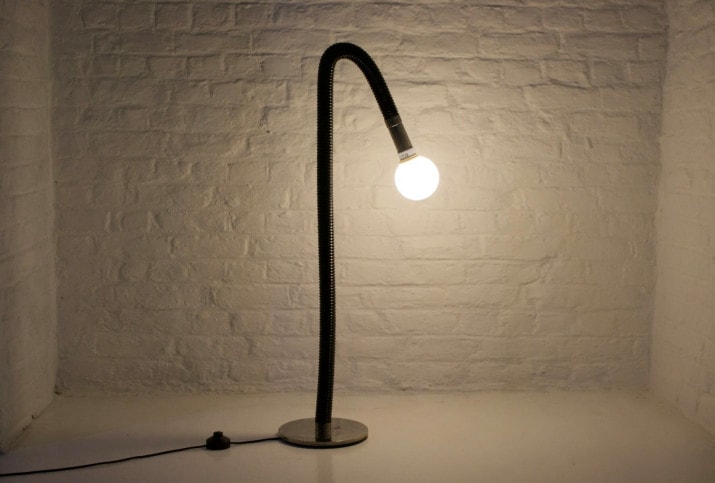 Raak Amsterdam: Cobra floor lamp.