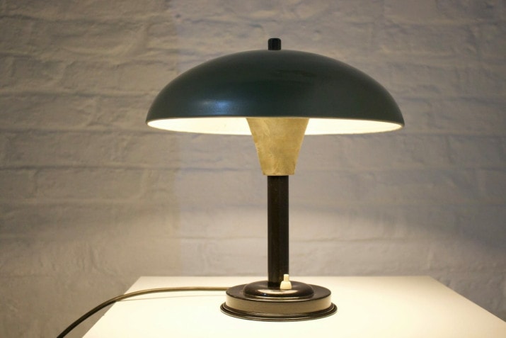 Art Deco table lamp.