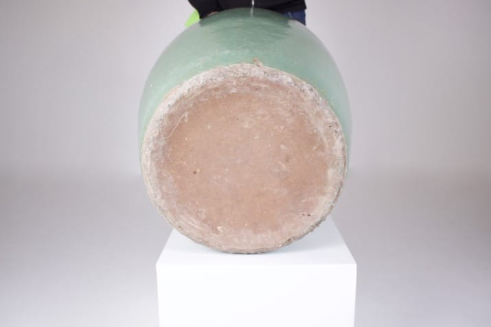 Grote celadon aardewerk pot