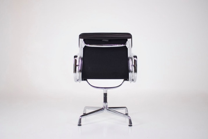 Fauteuil pivotant Charles Eames Soft Pad