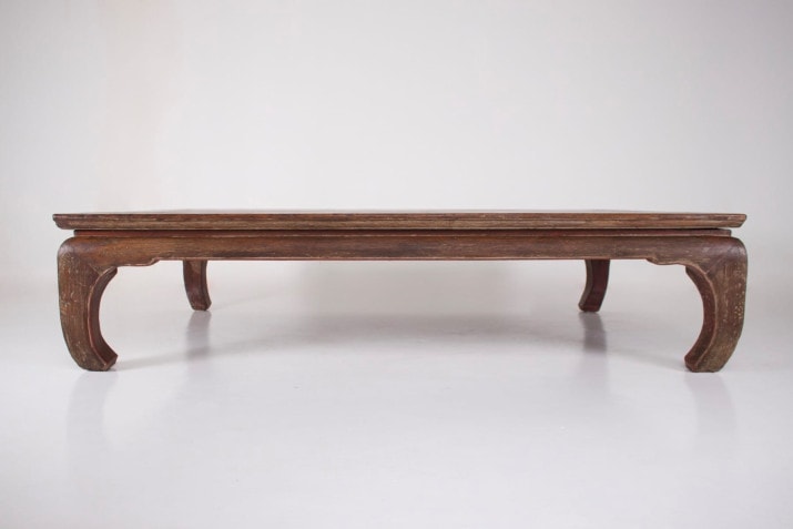 Imposante table basse "Kang" dite à opium, Chine.